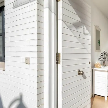 Hauzify I Apartament Port Mar *